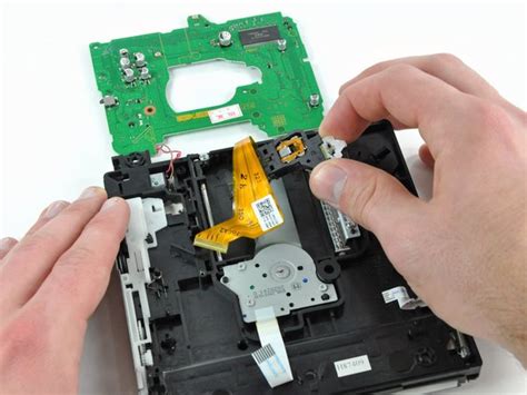 Nintendo Wii DVD Drive Lens Replacement - iFixit Repair Guide