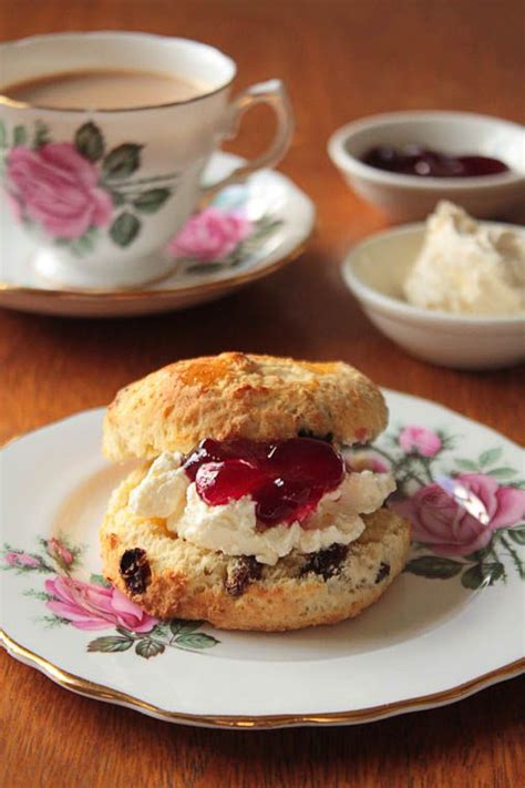 Scones for the perfect Afternoon Tea | Anne's Kitchen | Tea recipes ...