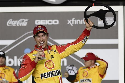 Joey Logano leads final practice before Daytona 500