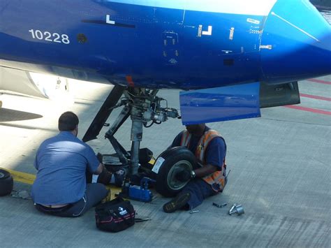 Importance of Aircraft Maintenance - Snapbuzzz.com