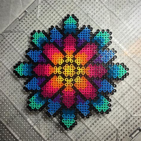 Perles hama : fleur Perler Beads Ideas, Perler Bead Templates, Hama ...