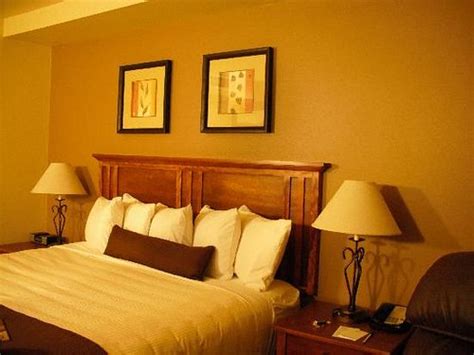 C'MON INN HOTEL & SUITES $200 ($̶2̶3̶0̶) - Updated 2022 Prices ...