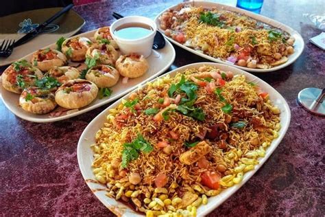 The 15 Best Halal Buffet Restaurants & Places to Eat in Toronto