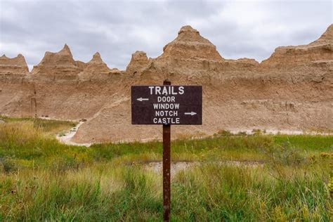 10 Best Hikes In Badlands National Park: 2023 Hiking Guide