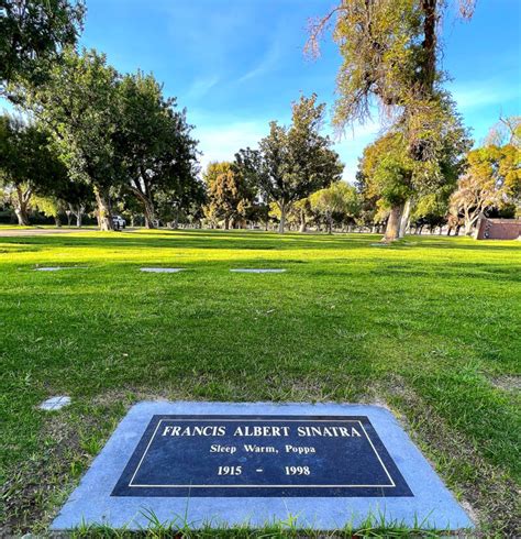 SOMETHING HAPPENED TO FRANK SINATRA'S GRAVE - Legsville