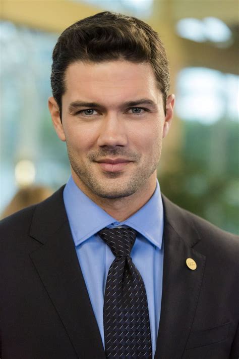 Pin by Linda Pruden on Celebrities in 2019 | Ryan paevey, Unleashing mr ...