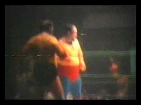 Classic Memphis Wrestling 70s Arena Footage - YouTube