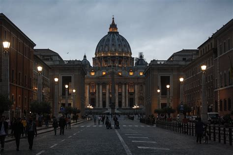 Basilica di San Pietro (Basilica of St. Peter), Vatican City | Dome ...