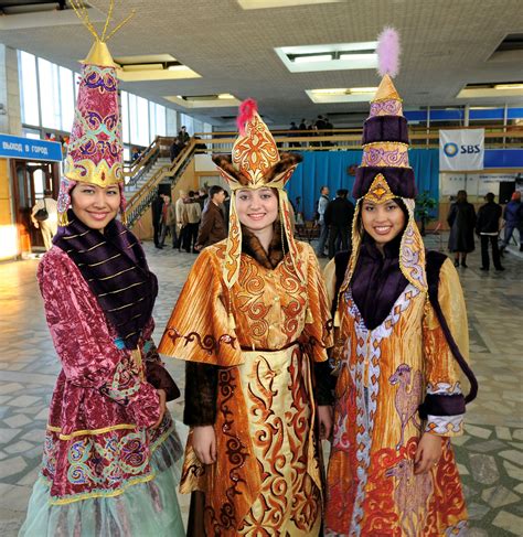 Photo-jsc2008e035419 | Traditional outfits, Russian clothing, Kazakhstan