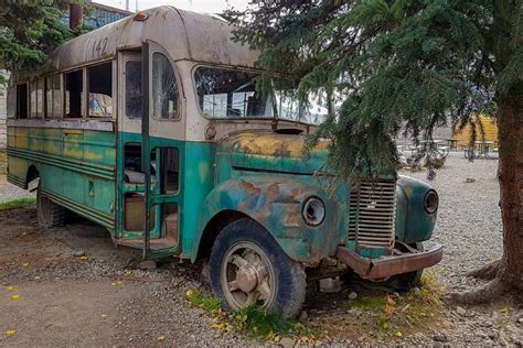 Magic Bus 142 - Into the Wild - Our visit to the famous Alaska place