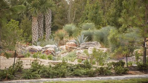 Plan Your Visit - Houston Botanic Garden