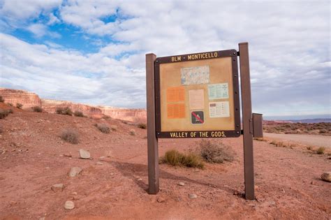 Valley of the Gods | Utah | Camping & Hiking - The Nomad Studio