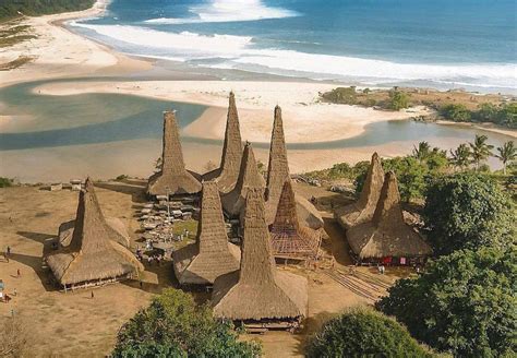 The Mystical Ratenggaro Village in Sumba | Authentic Indonesia Blog