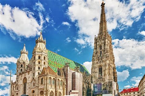 Exploring St. Stephen's Cathedral, Vienna | PlanetWare