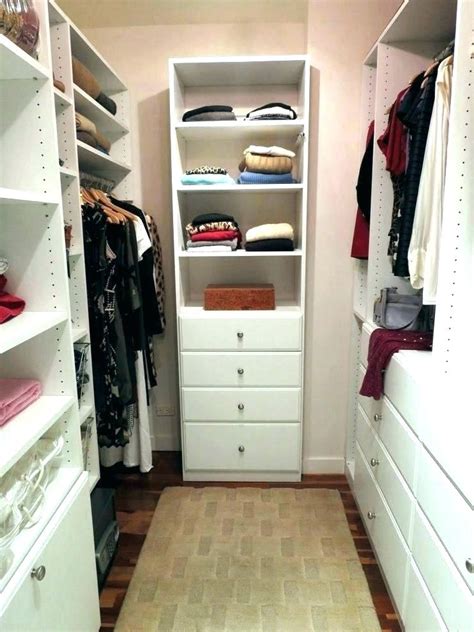 20 Awesome Small Walk-in Closet Storage Ideas