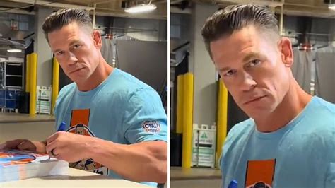 WWE legend reacts as John Cena signs autographs without looking at them