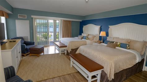 Watkins Glen Harbor Hotel Guest Rooms | Finger Lakes Accommodations