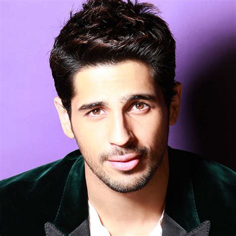 Want silky smooth hair like HOT Sidharth Malhotra? Know his daily hair ...