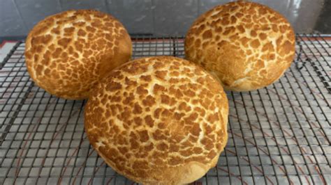 Dutch Tiger Bread Rolls - Geoff's Baking Blog