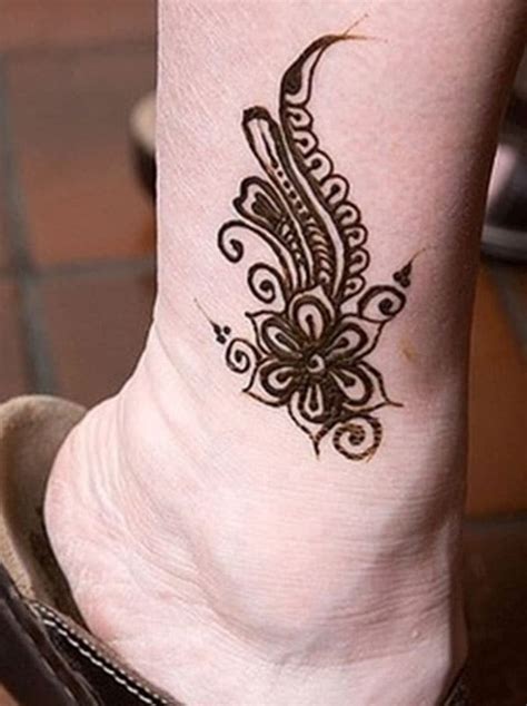 Henna Mehndi tattoo designs idea for ankle - Tattoos Art Ideas