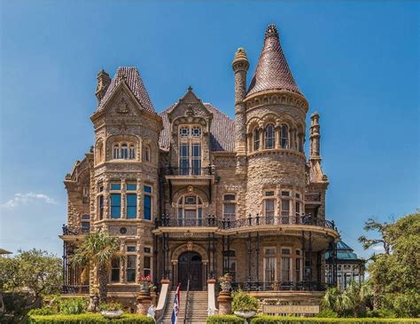 Victorian Era Homes | Victorian style homes, Victorian homes ...