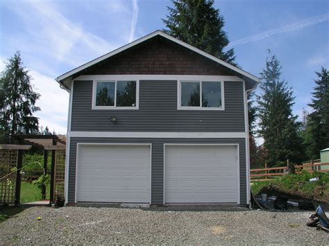 Shop with living quarters Prefab Garage With Apartment, Garage Studio ...