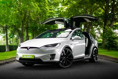 Tesla Model X 100D – Hillmoren