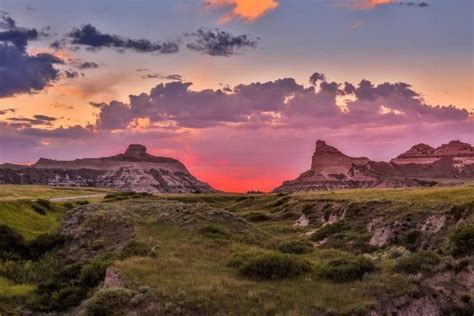 13 Fun Things to Do In Nebraska | Trekbible | Scotts bluff, National ...