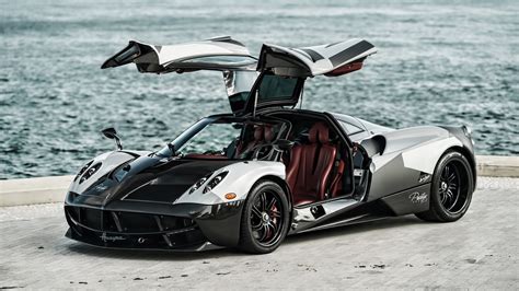 Pagani Huayra HD Wallpaper