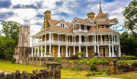 The Seaquist House: Oldest Mansion In Texas Dating Back To The 1800s