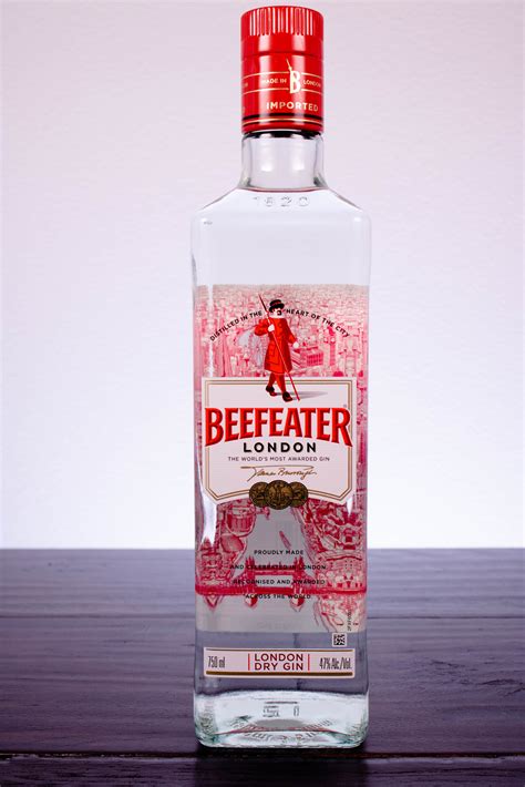 Beefeater London Dry Gin - First Pour Cocktails