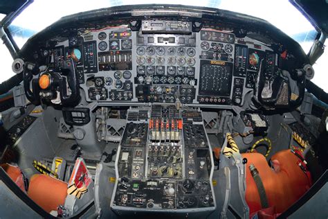 XB-70 Cockpit & Instrument Panels | North American XB-70A Valkyrie ...