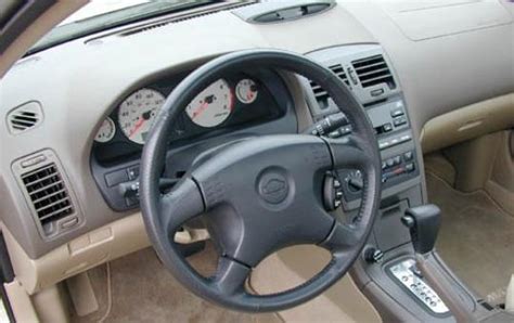 2000 Nissan maxima interior dimensions