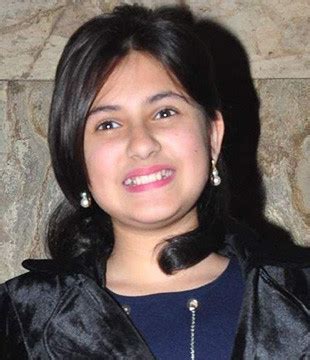 Bollywood Child Artist Suhani Bhatnagar Biography, News, Photos, Videos ...