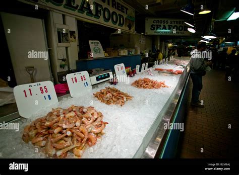 baltimore cross street market Stock Photo - Alamy