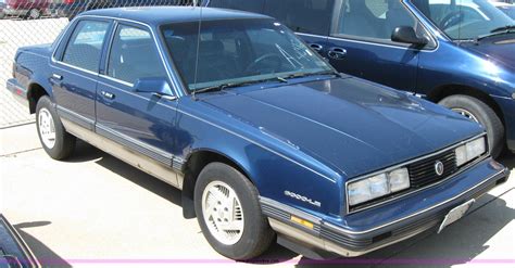 1989 Pontiac 6000 LE in Ft. Riley, KS | Item 2155 sold | Purple Wave