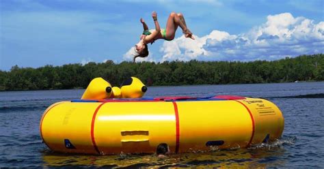 New water trampoline - Glen Echo Cottages