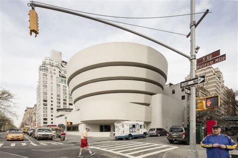 Museu Guggenheim de Nova Iorque pelas lentes de Laurian Ghinitoiu ...