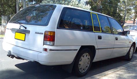 HOLDEN,COMMODORE,VN>VS, 4DR,WAGON, RIGHT,SIDE,REAR,QAURTER,DOOR,GLASS