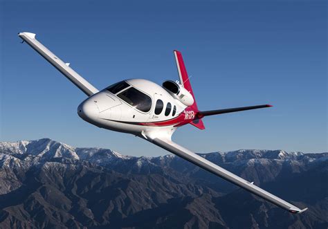 Cirrus Aircraft unveils Generation 2 Vision Jet : : FLYER