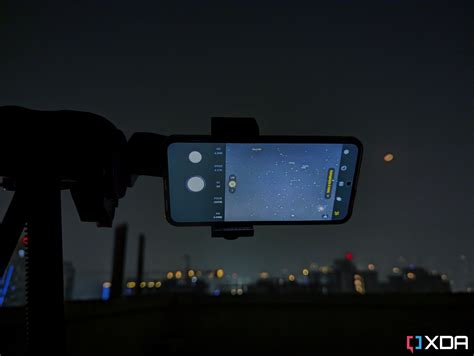 How to use Astrophoto mode on Samsung Galaxy S22 to photograph the ...