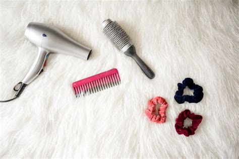 The Pros & Cons of Hair Dryer - Spot Goody