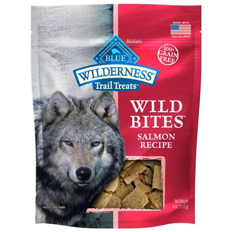 Blue Buffalo Wilderness Trail Treats Wild Bites Salmon Grain-Free Dog ...