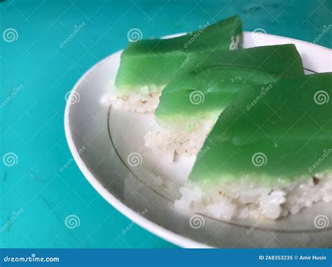 Srikaya Cake on Plate. Indonesian Food Stock Image - Image of srikaya ...