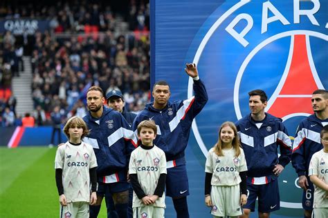 The best photos from the match against Lille | Paris Saint-Germain