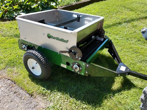 Compost Spreaders | Commercial Topdressers | Earth & Turf