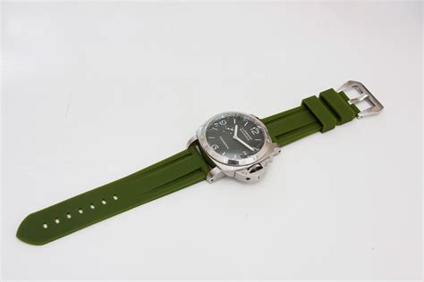 Rubber Panerai Straps Review by The Watch Strap Store