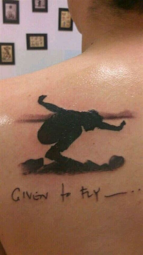 Eddie Vedder awesomeness | Pearl jam tattoo, Wild tattoo, Tattoo quotes