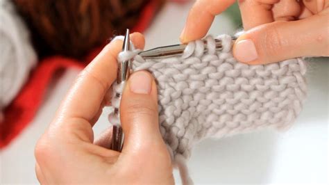 How to Do a Basic Knitting Stitch | Knitting - YouTube