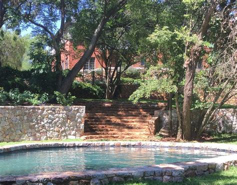 MANSION HOUSE - Lodge Reviews (Johannesburg, South Africa)